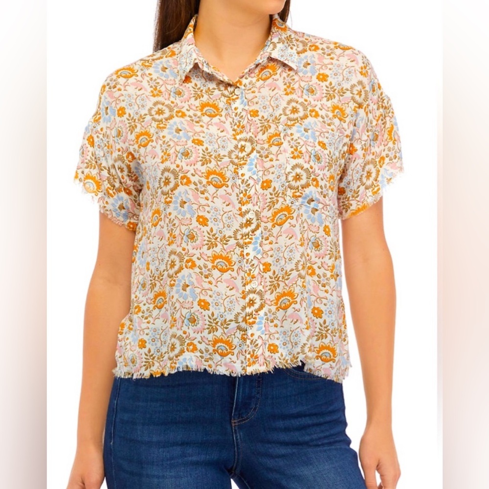 Philosophy Women’s Floral Button Down Short Sleeve frayed Hem Top Size:M